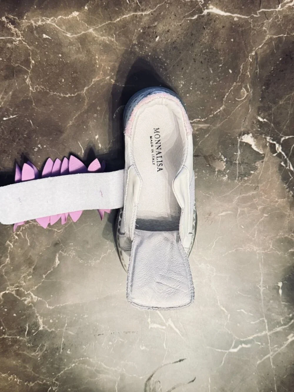 MONA LISA GIRL'S WHITE LEATHER SNEAKERS WITH LAVENDER PETALS, LOOP & HOOK